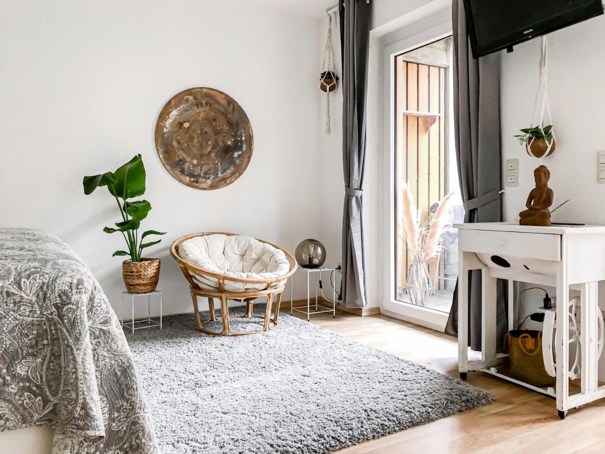 Studio Near Altstadt /W Workspace, Feng-Shui & Art Βίρτσμπουργκ Εξωτερικό φωτογραφία